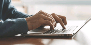 skyping-chatting-social-media-communication